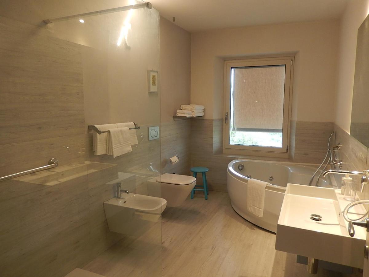 B&B Bionzo16 Calosso Eksteriør billede